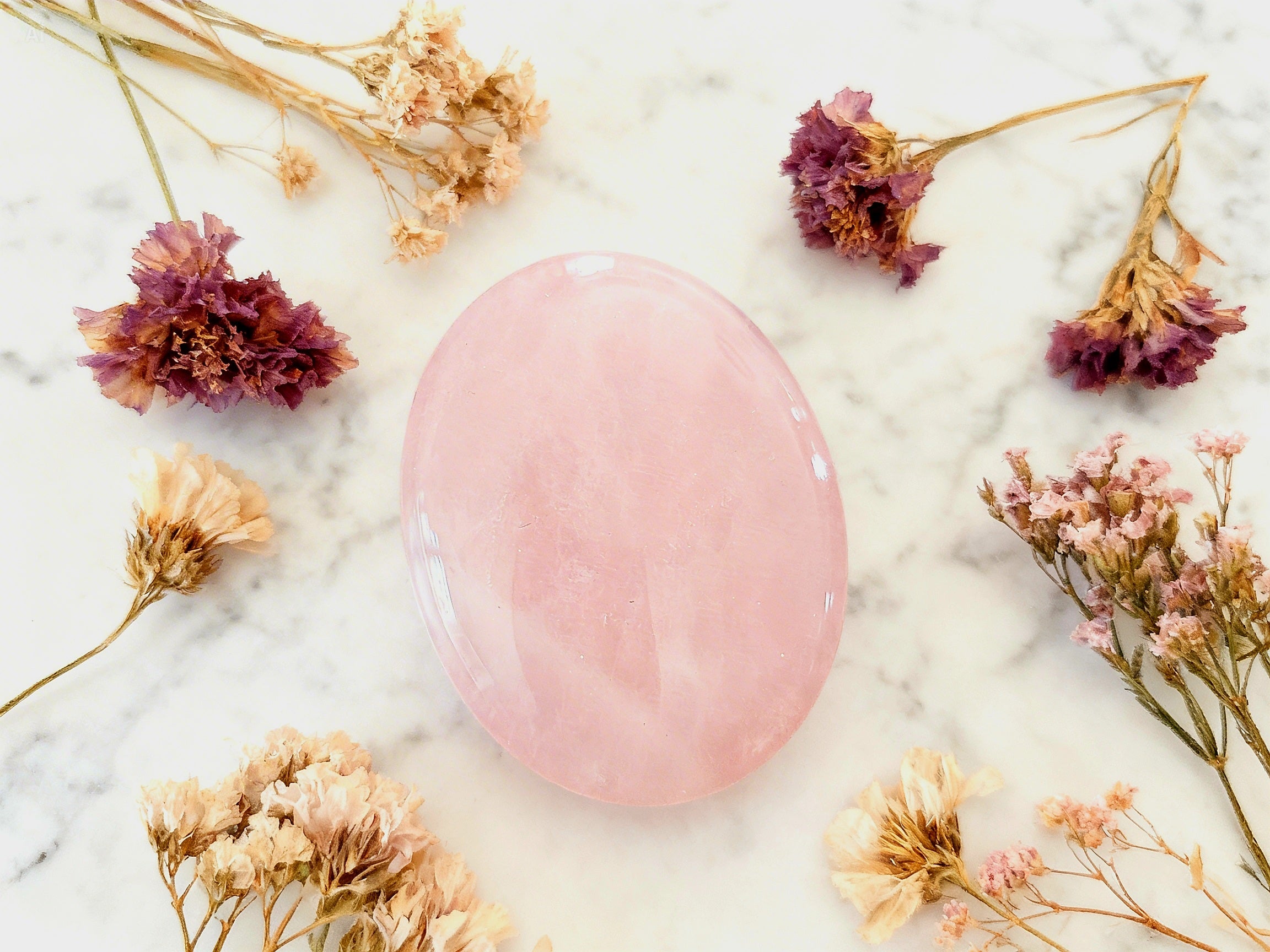 Galet 45mm Quartz Rose – Amour & Confiance en soi (Pierre naturelle)