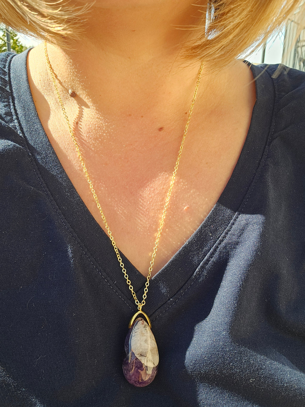 Collier goutte Améthyste – Apaisement & Anti-stress (Pierre naturelle)