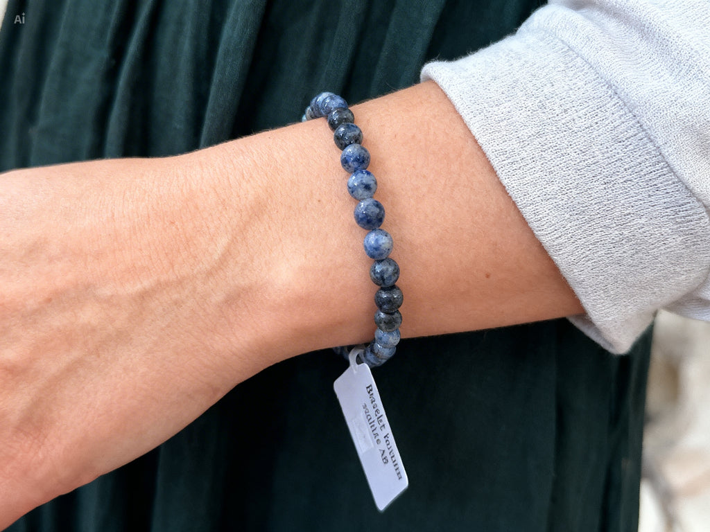 Bracelet 8mm Sodalite – Confiance & Clarté mentale